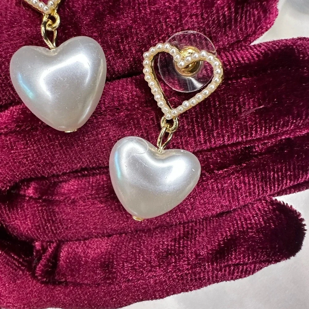 Unique Gold and White Heart Drop Earrings